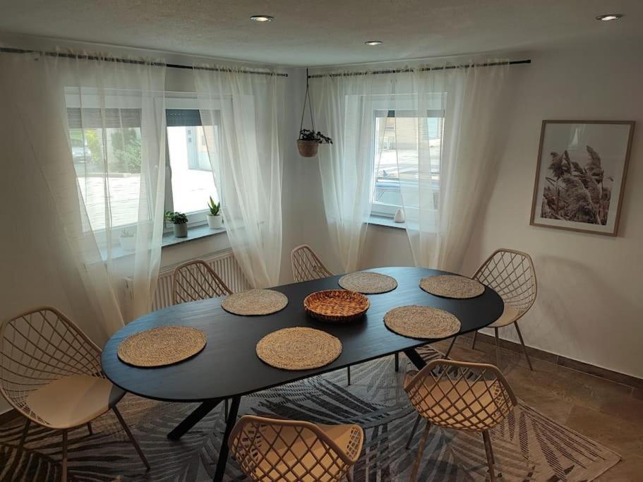 -Stadthaus Ida- Mit Grosser Dachterasse, Am Schlosspark, Luftkurort Kisslegg, Boxspringbetten, Kaffeevollautomat, Smarttv, Familienfreundlich, Grosszuegig, Zentral Екстериор снимка